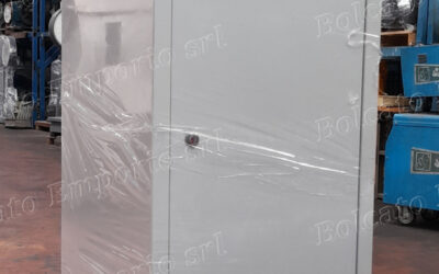 Armadietti metallici per spogliatoi / Metal cabinets for changing rooms